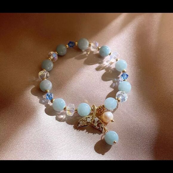 AQUAMARINE FISHTAIL STRETCH BRACELET - Picture 3 of 5